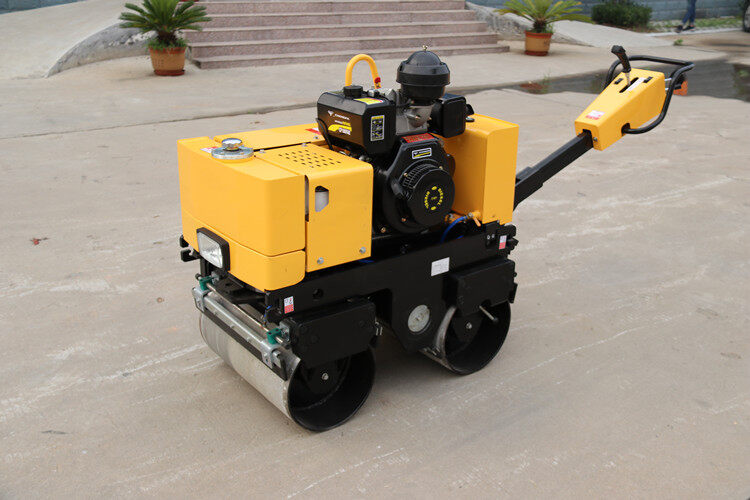  購買壓路機(jī)是振動(dòng)壓路機(jī)好還是靜作用壓路機(jī)好？