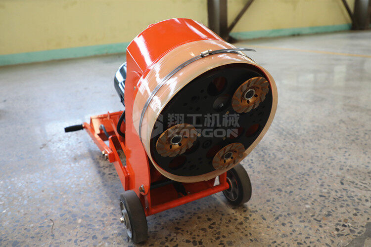 選購地坪研磨機(jī)，除了質(zhì)量外，這一點也很重要