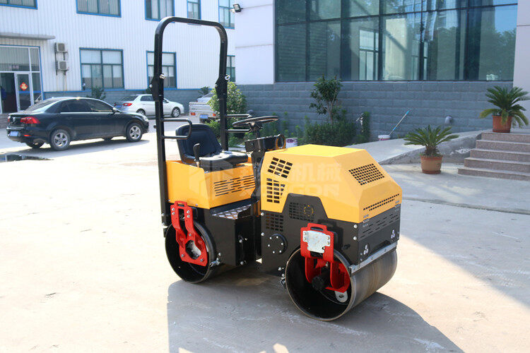 不容錯(cuò)過的技術(shù)干貨——小型壓路機(jī)平安?？考记? title=